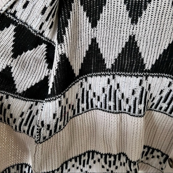 💚 Garage Tribal Pattern Cardigan - Picture 7 of 12